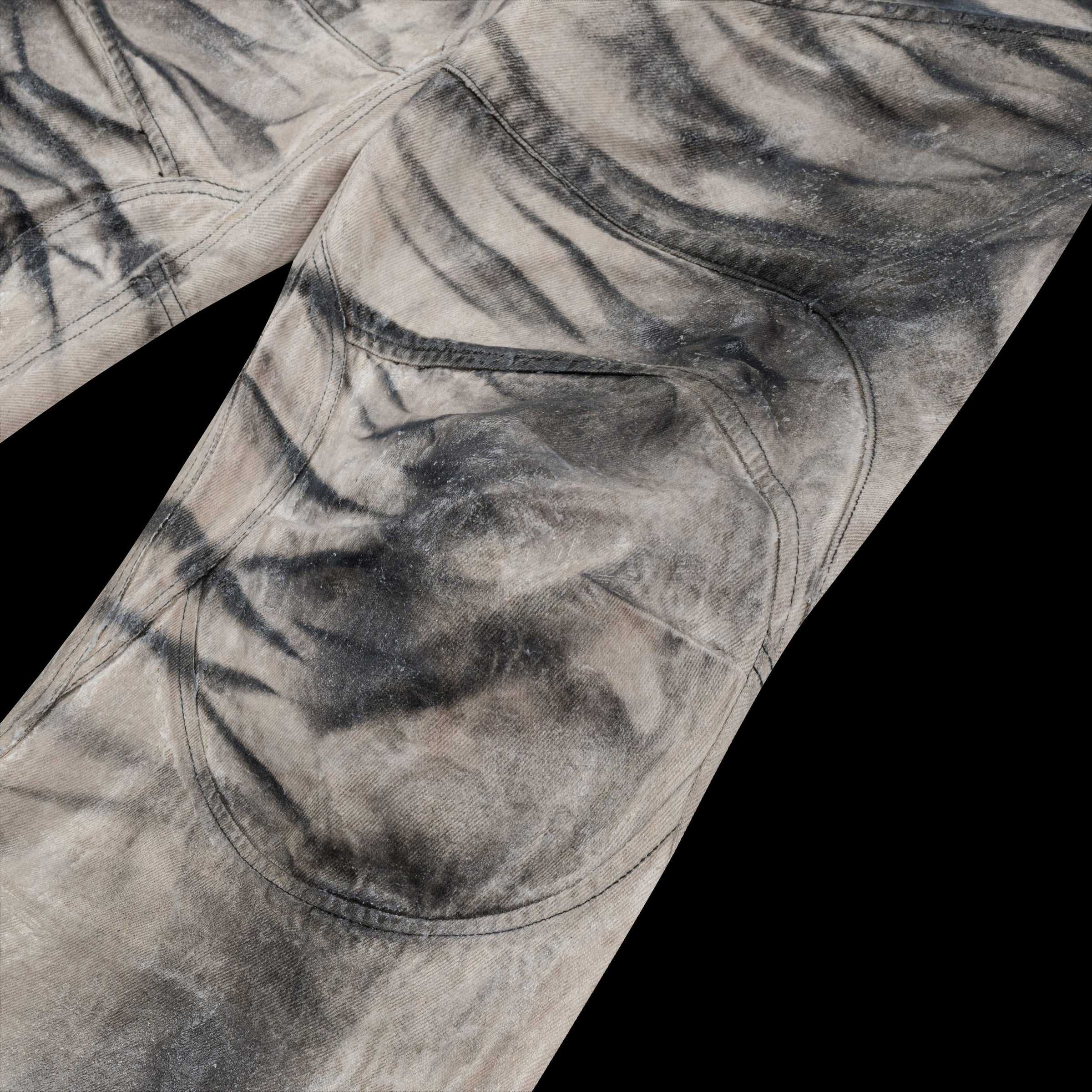 WHITE X TOURTURE GLAZED JEANS