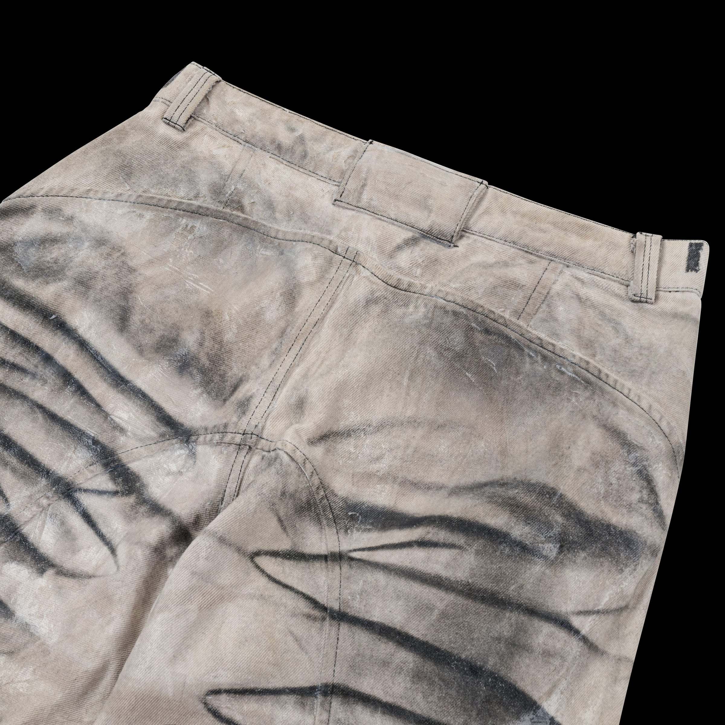WHITE X TOURTURE GLAZED JEANS