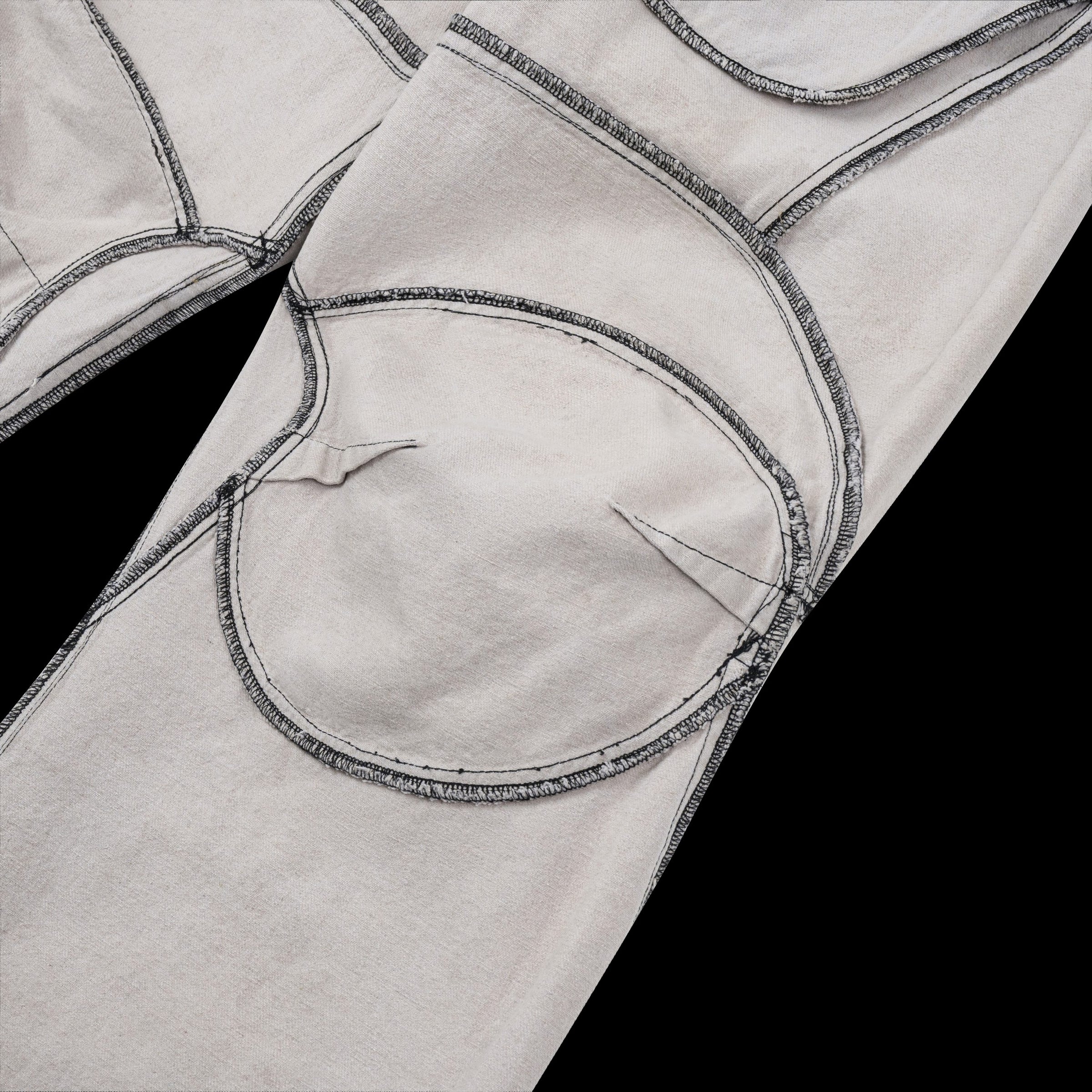 WHITE X TOURTURE GLAZED JEANS